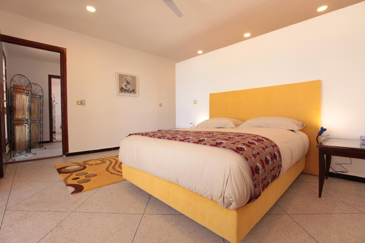 La Maison Jaune Dakhla Maison D'Hotes Екстериор снимка
